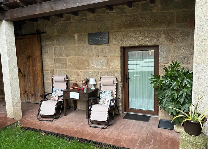 A Xanela, Casa Dos Mestres Daire Trasmiras