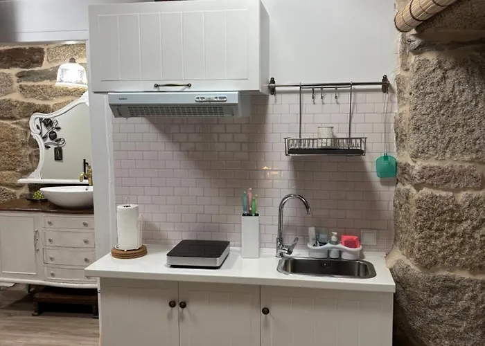 A Xanela, Casa Dos Mestres Trasmiras